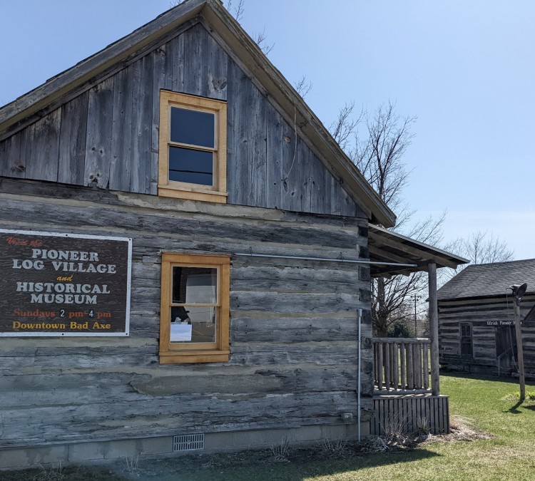 Pioneer Log Village and Historical Museum (Bad&nbspAxe,&nbspMI)
